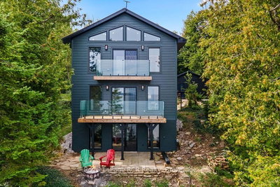 503385 Grey Road 1, R.R. No. 2 • Georgian Bluffs, ON photo 2