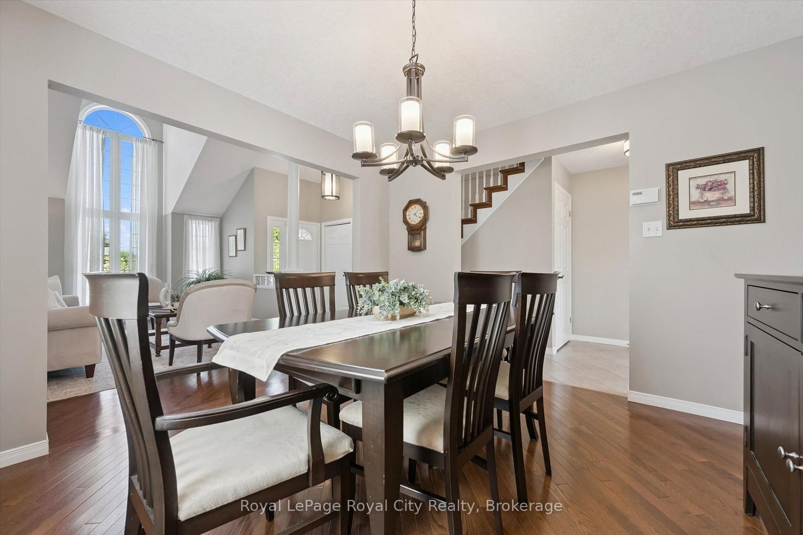 32 Pine Ridge Drive • Guelph, ON photo 8