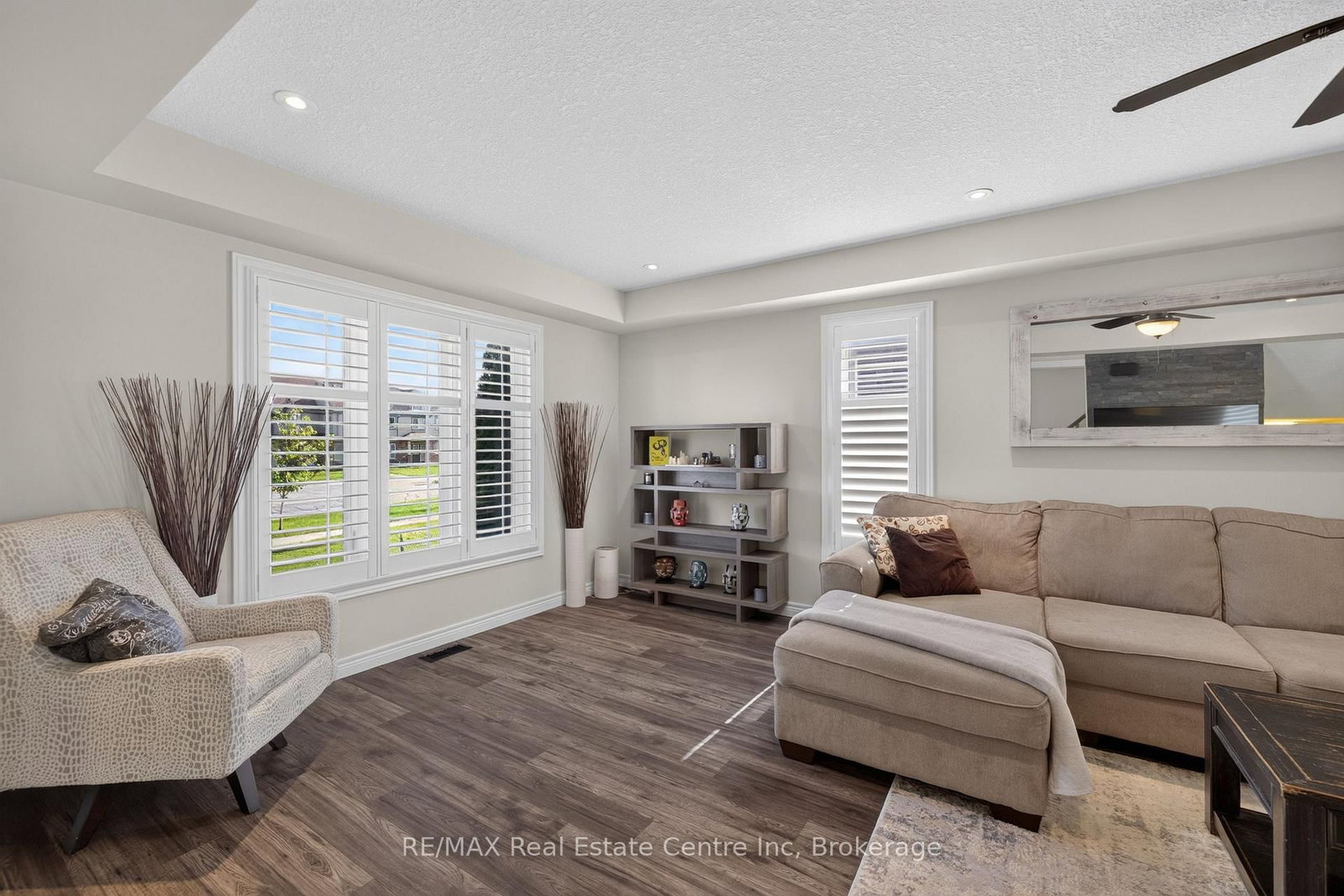 694 Victoria Road N • Guelph, ON photo 8