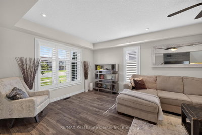 694 Victoria Road N • Guelph, ON photo 8