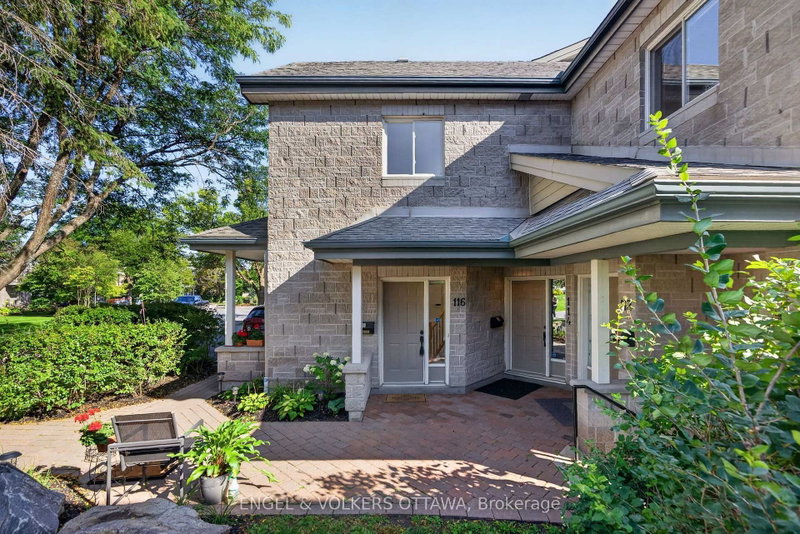 116 Robson Court