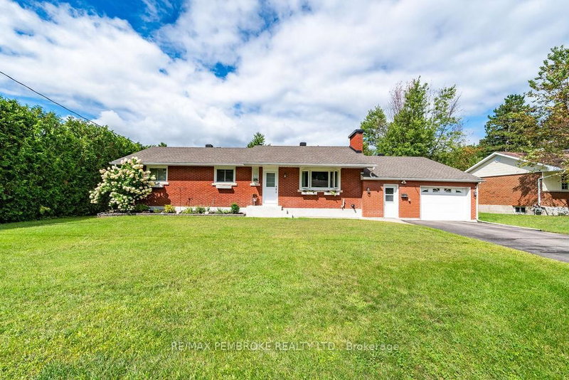 13 Sunset Crescent