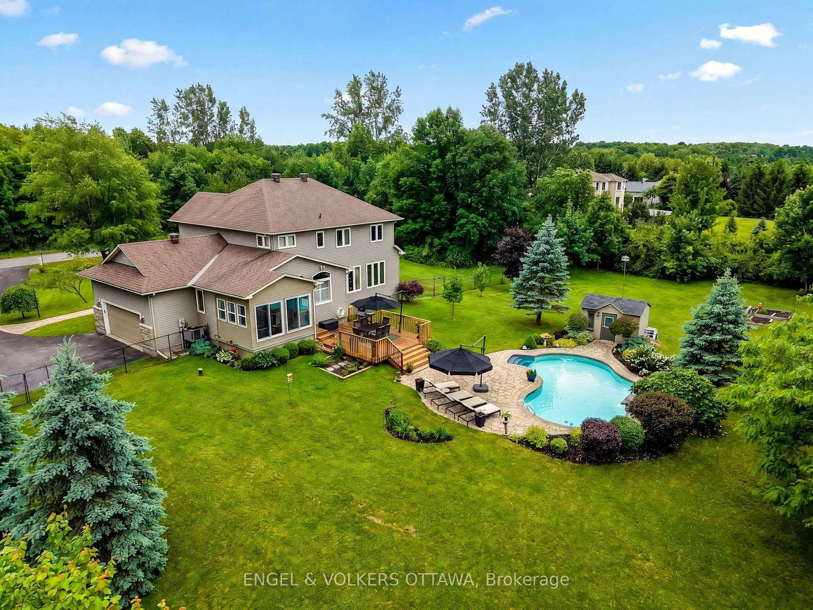 1599 Landel Drive • Kanata, ON photo 35