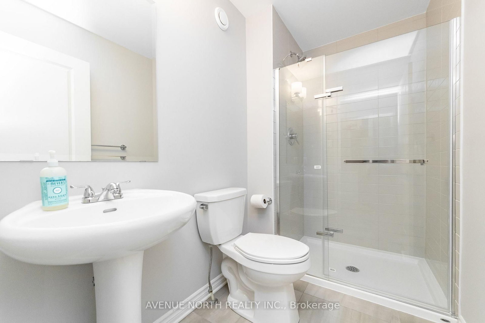 26 Aconitum Way • Ottawa, ON photo 11