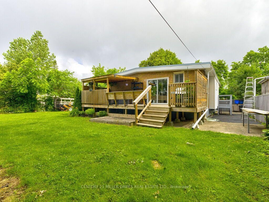 Detached House for sale at 154 Luscombe Street, Hamilton, Ontario, L9A 2K3 - Greeningdon - MLS: X13786590
