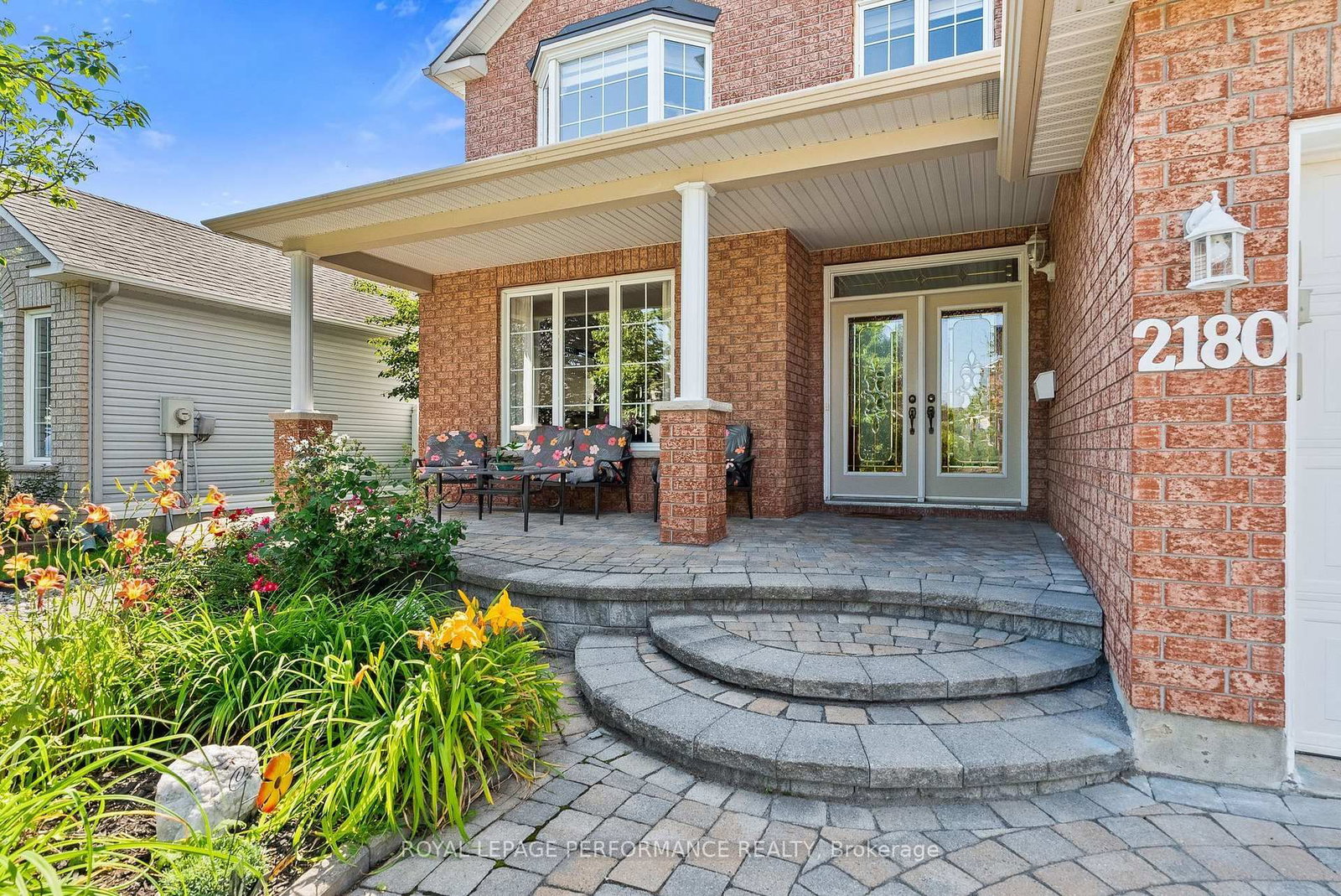 2180 Brianna Way • Ottawa, ON photo 3