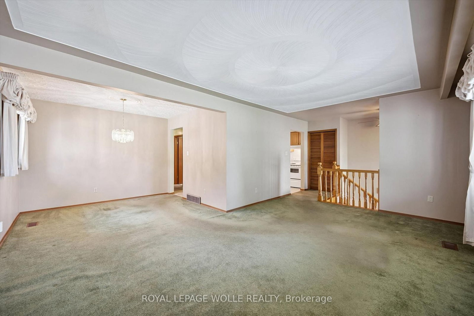 309 TOLL GATE Boulevard • Waterloo, ON photo 7