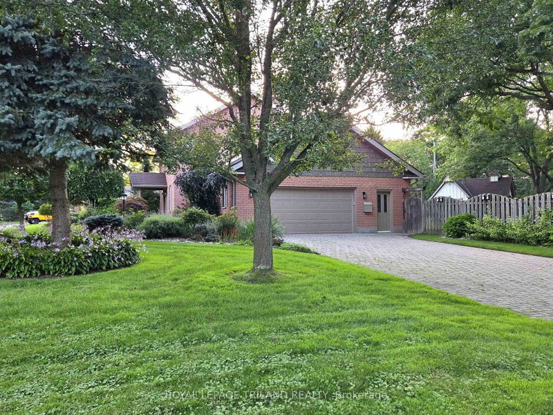 26 NORTHCREST Drive