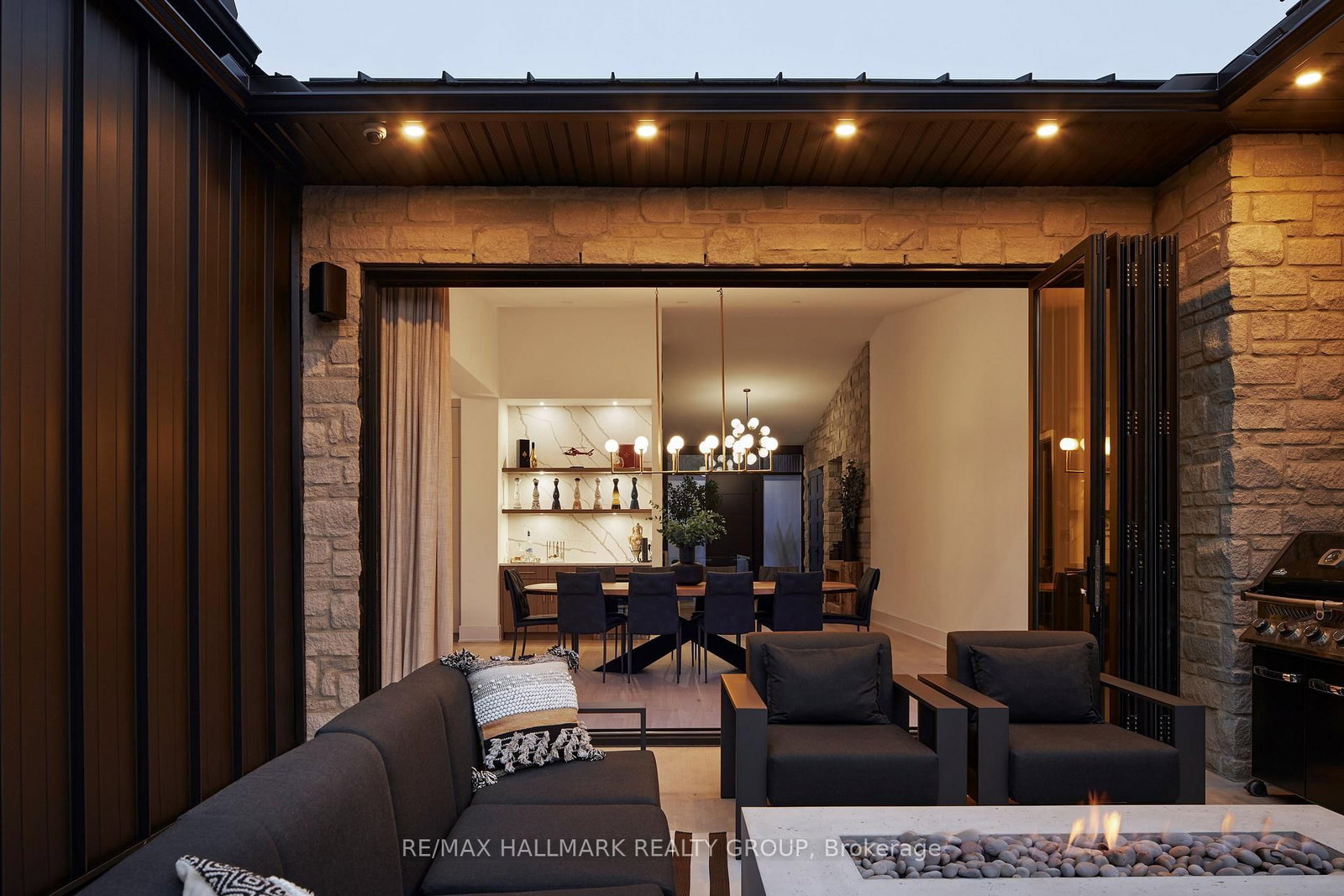 114 Theberge Private • Ottawa, ON photo 39