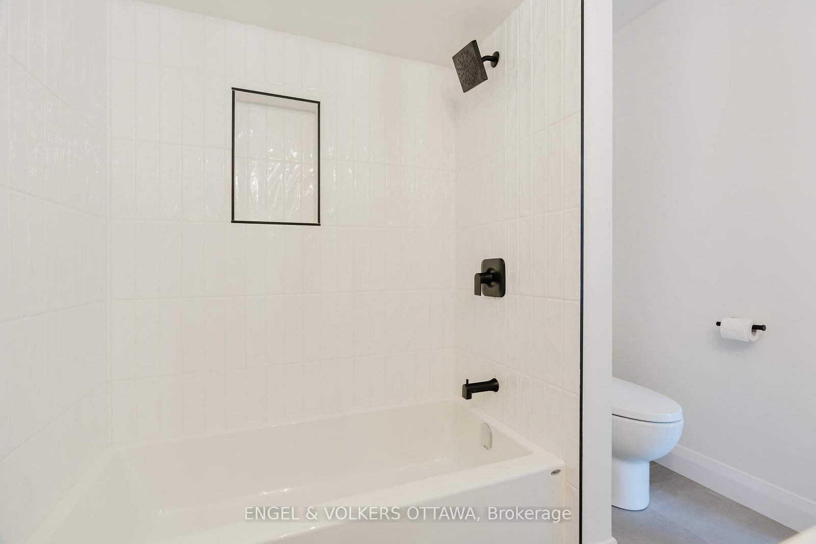 825 De Salaberry Street • Ottawa, ON photo 43