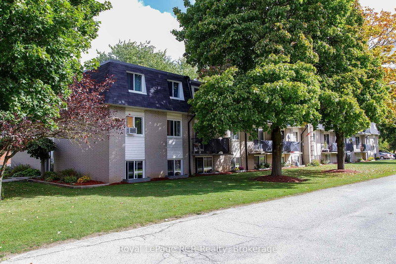 324 - 118 Preston Street S