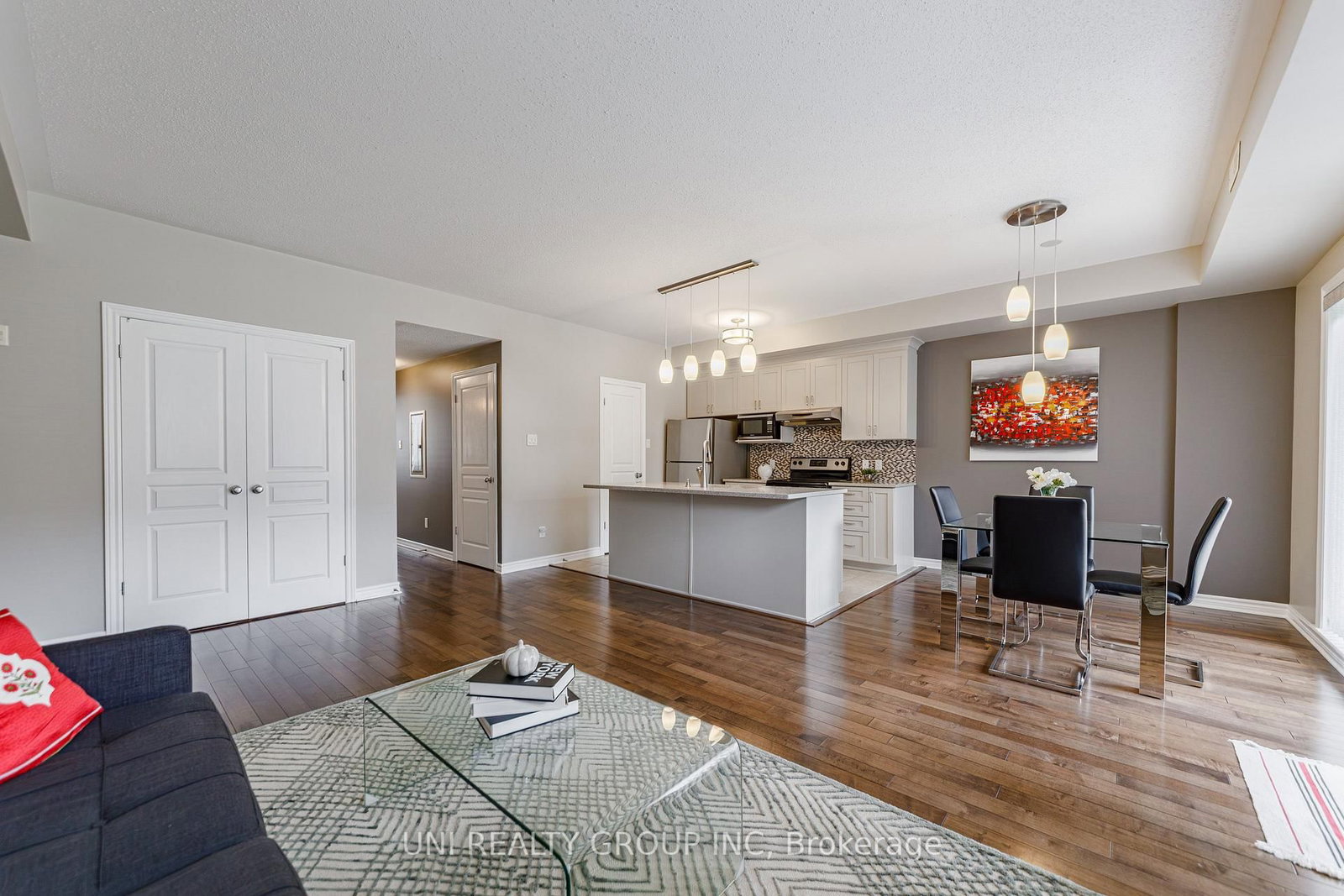 B-40 TAYSIDE Private, Ottawa, view 10