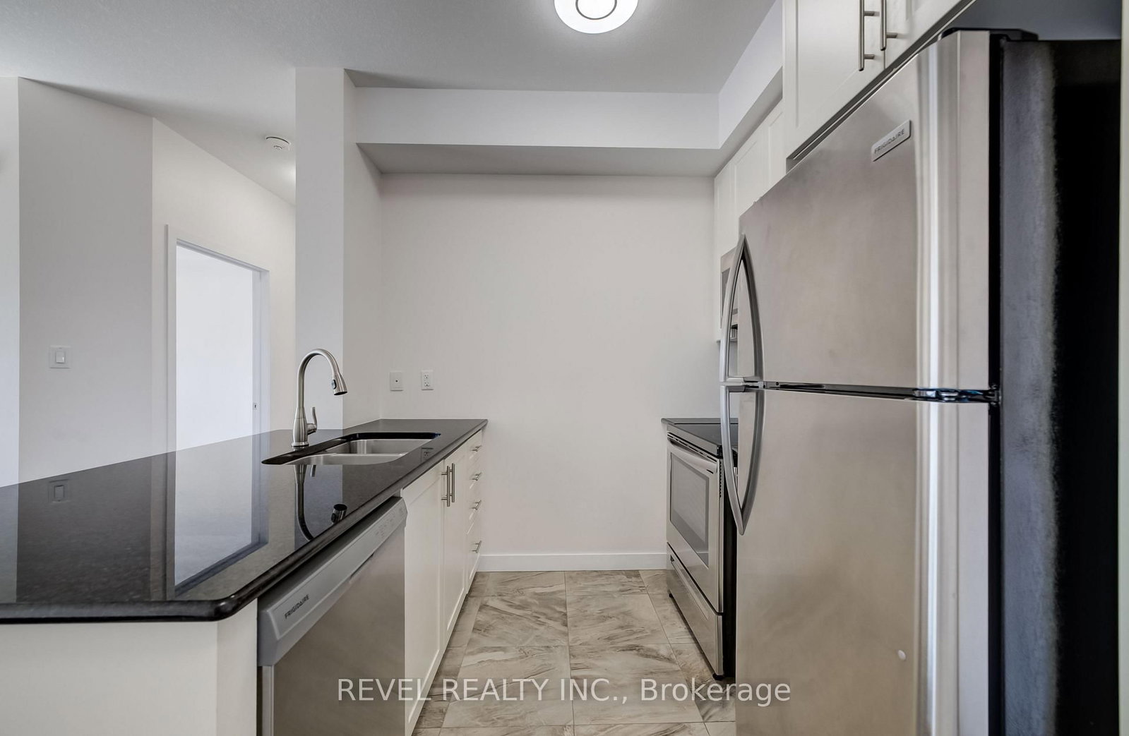 125 Shoreview Place • #235 • Hamilton, ON photo 7