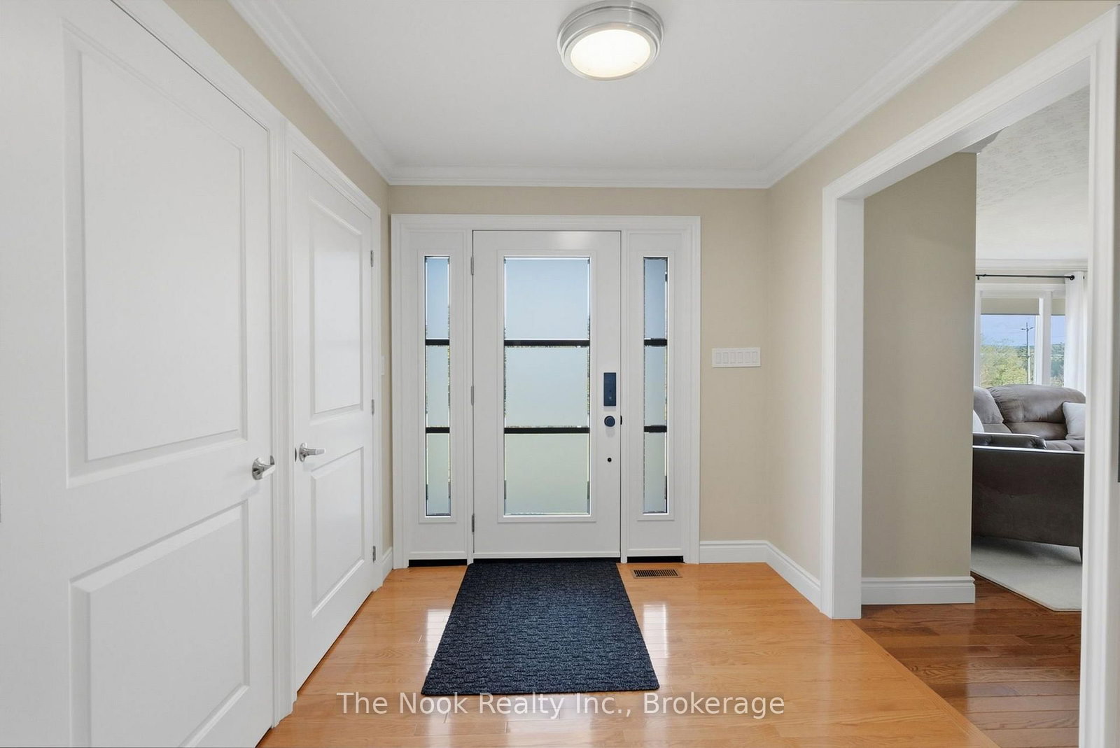 8803 Dale Road • Hamilton Township, ON photo 6