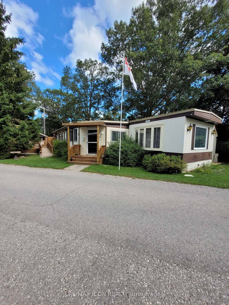 5 - 9839 Lakeshore Road