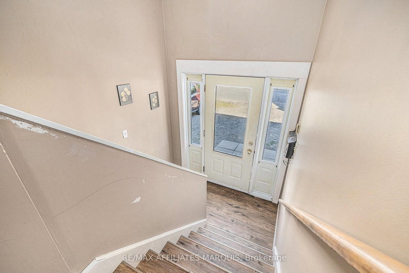 71 Stephen St photo 5