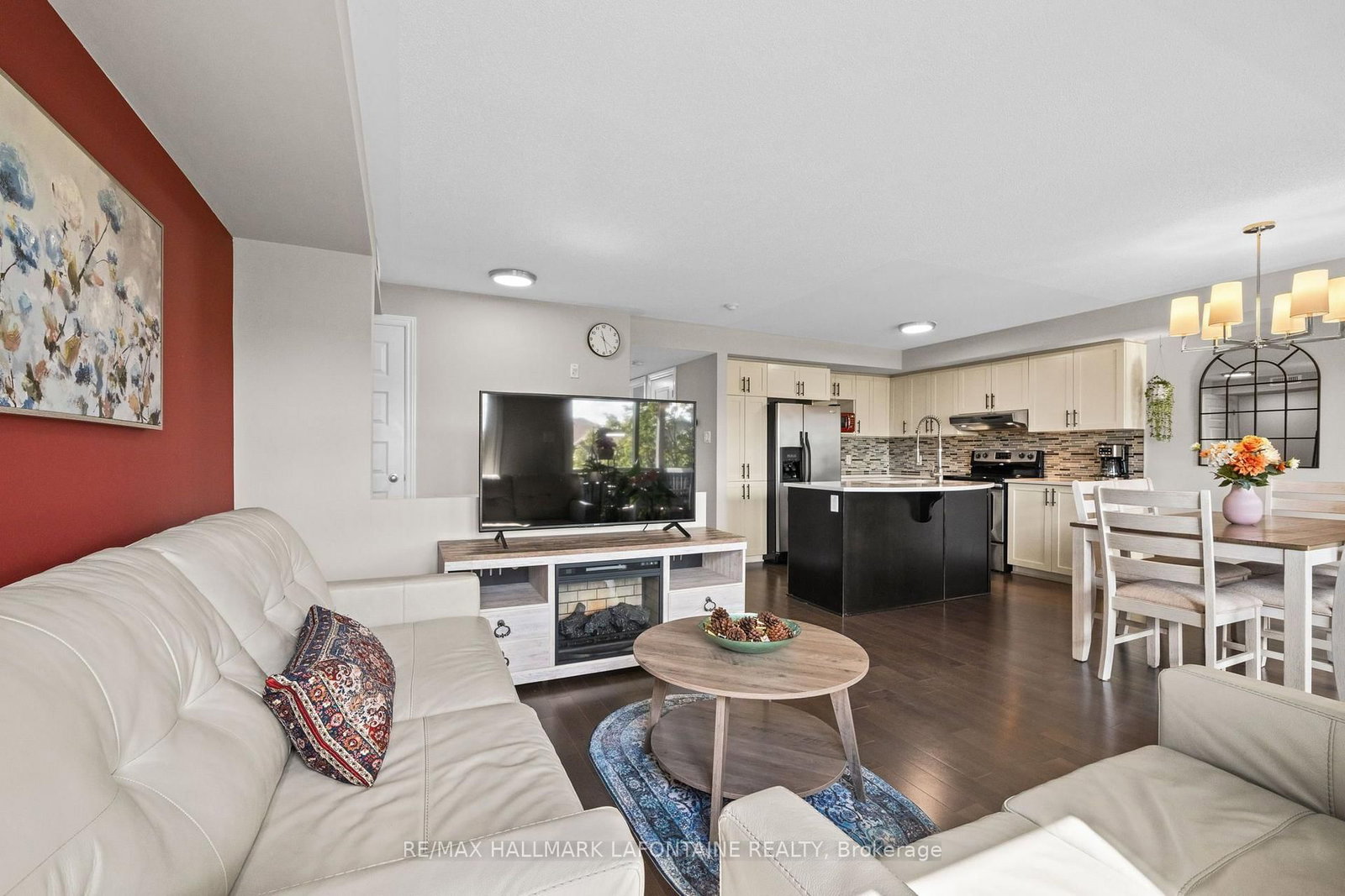 585 Stonefield Private • #7 • Ottawa, ON photo 13