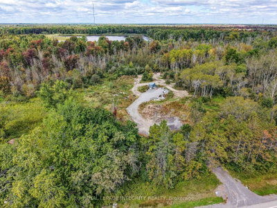 6841 Snake Island Road • Greely, ON photo 9