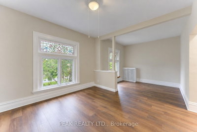 521 Princess Street • Woodstock, ON photo 3