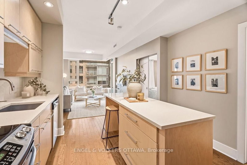 418 - 101 Richmond Road