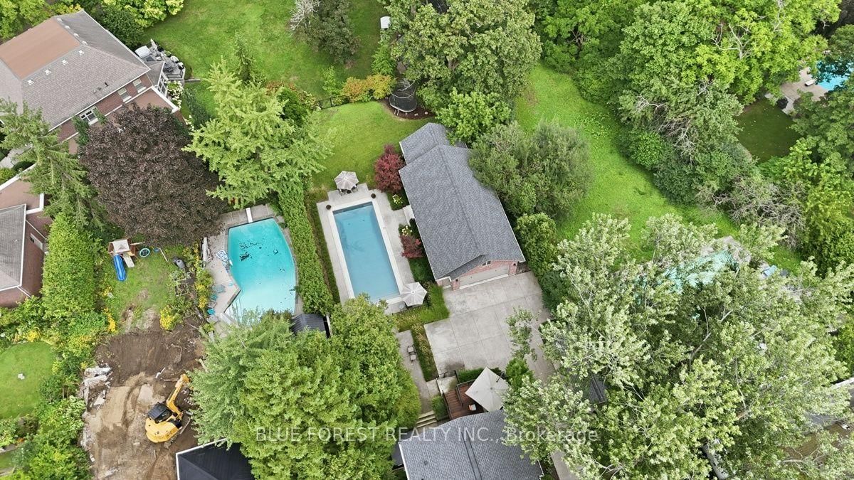 224 Base Line Road E • London South, ON photo 5