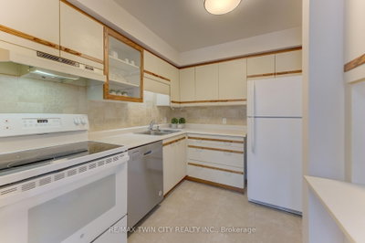 360 Cornridge Place • #4 • Waterloo, ON photo 9