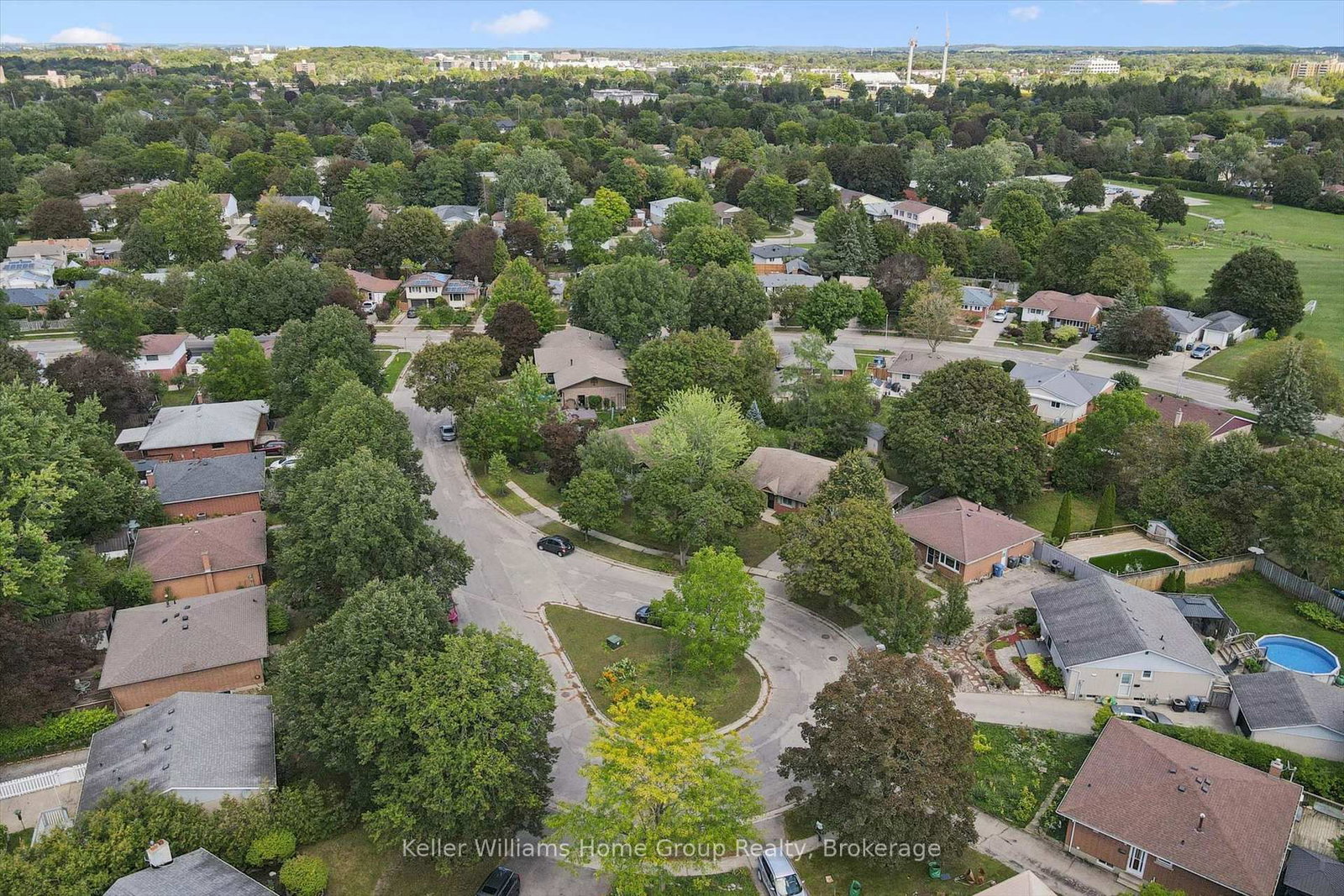 10 PICADILLY Place • Guelph, ON photo 42