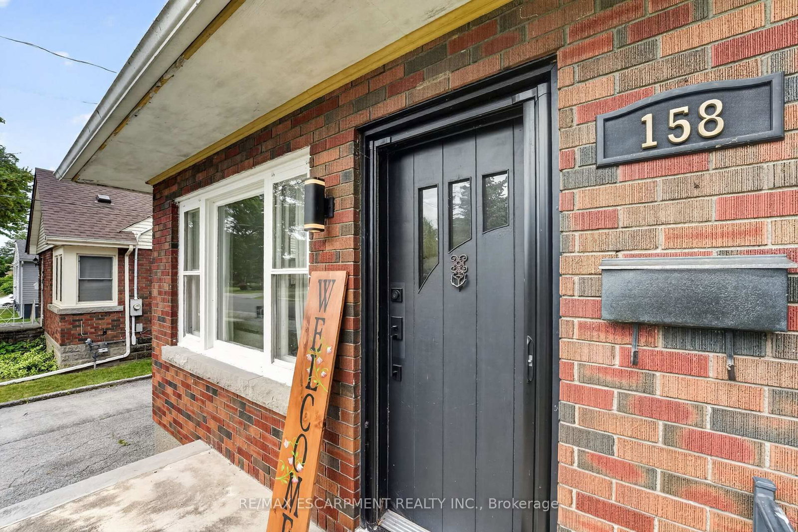 158 Homewood Avenue • Port Colborne, ON photo 5