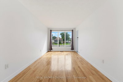 805 Tate Avenue • Hamilton, ON photo 6