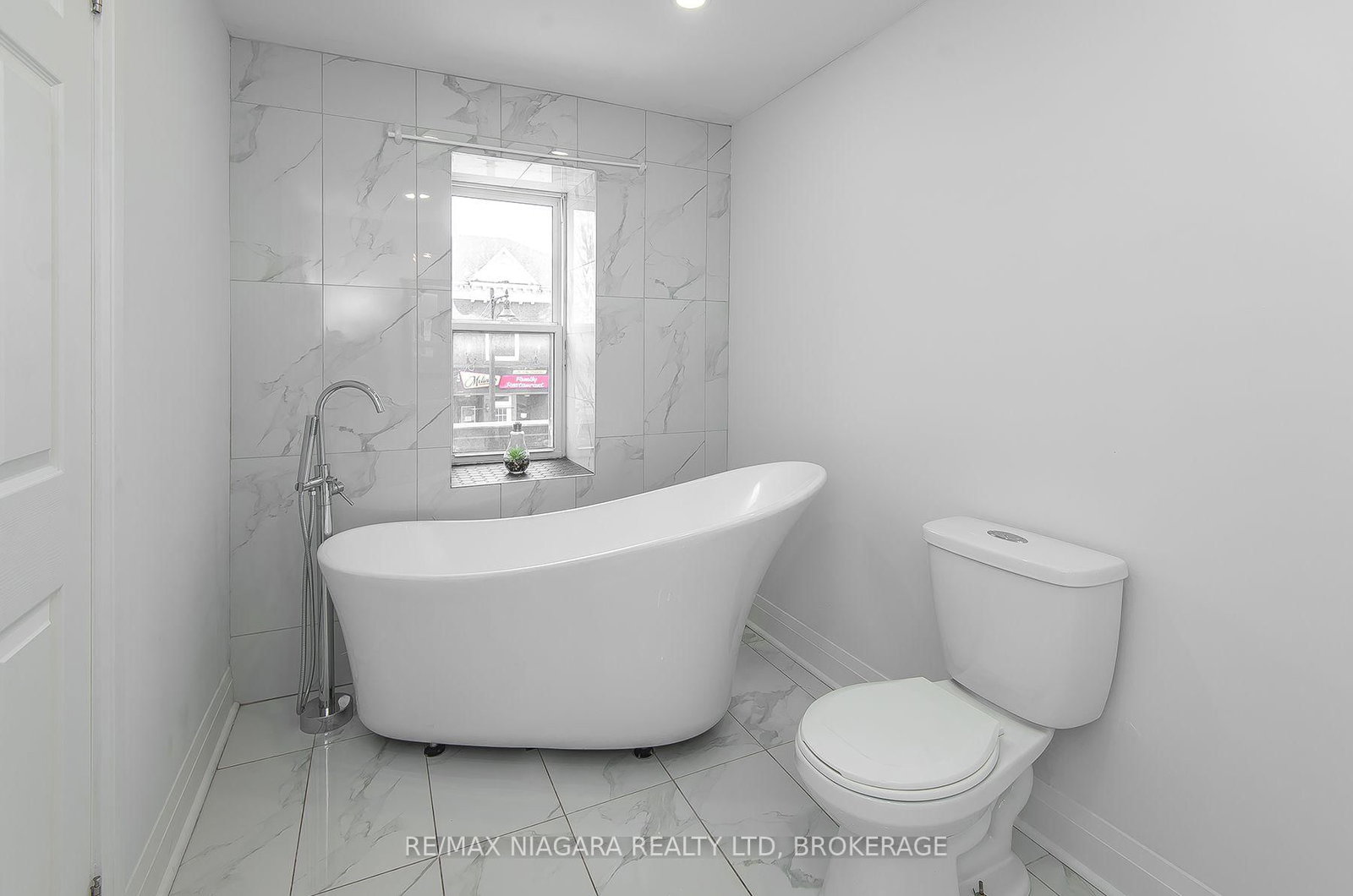 120 Main Street W • Port Colborne, ON photo 16