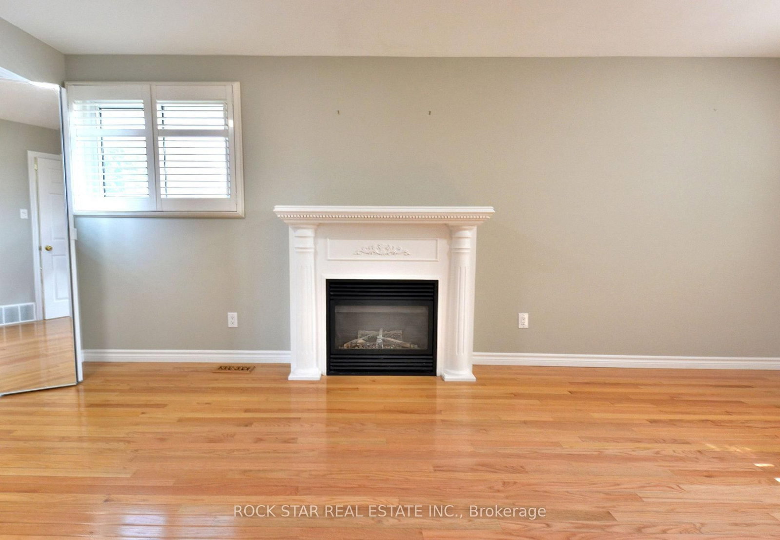 867 UPPER SHERMAN Avenue • Hamilton, ON photo 14