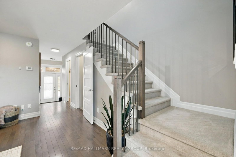152 Argile St photo 5
