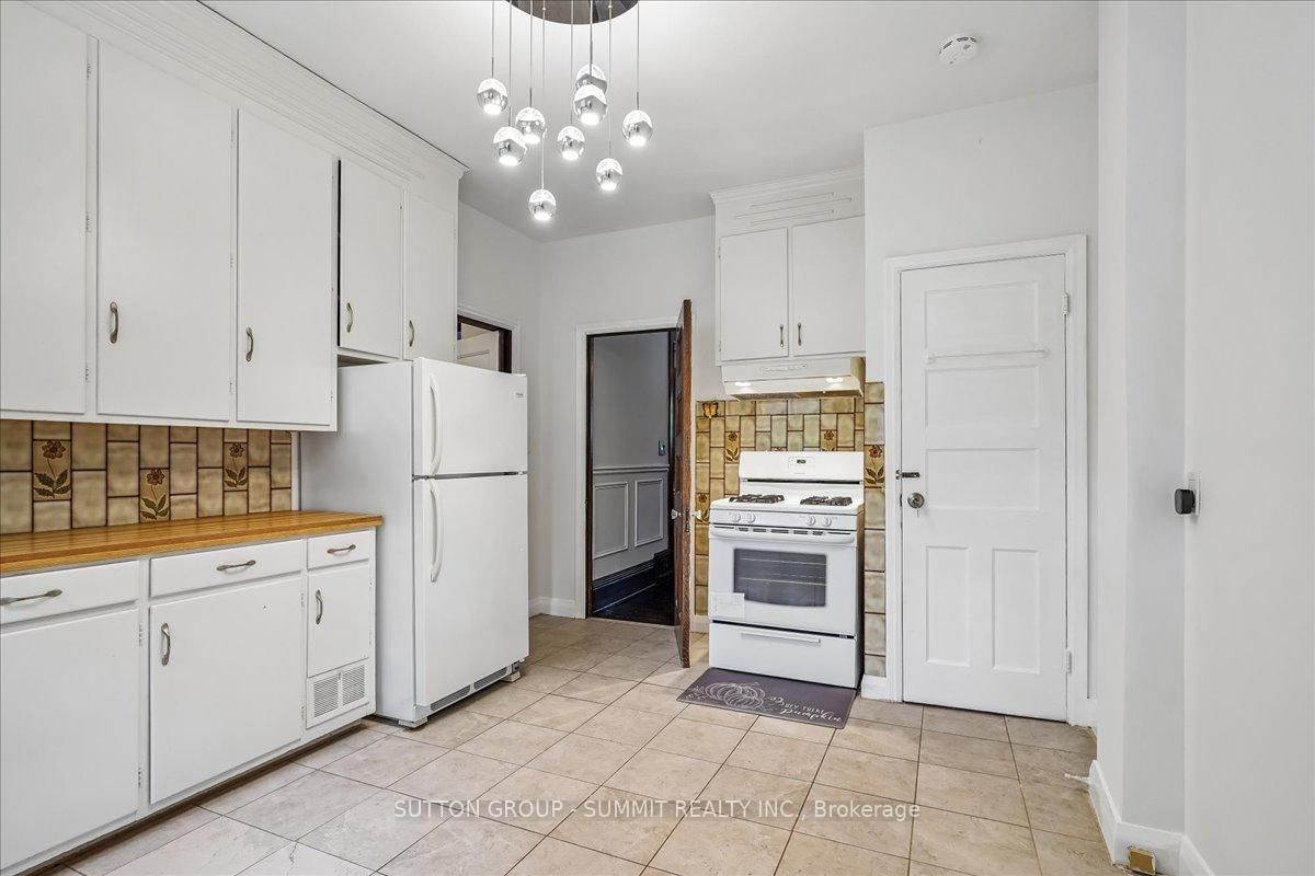 33 Saint Clair Avenue • Hamilton, ON photo 15