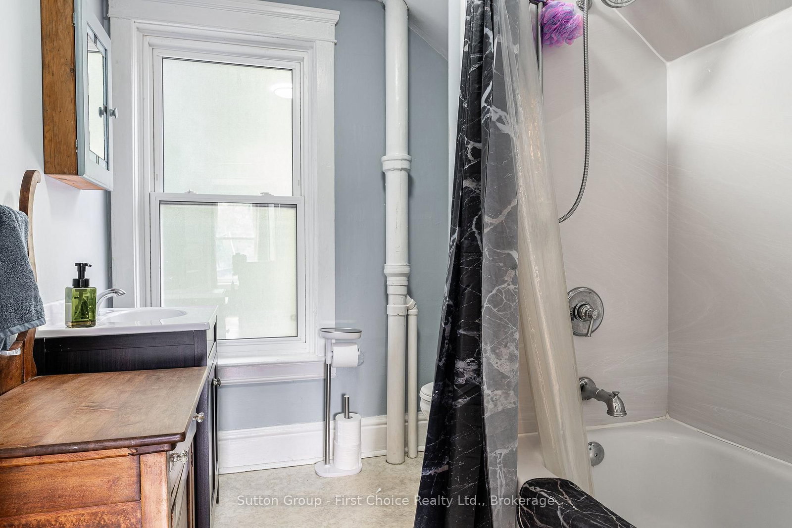 232 West Gore Street • Stratford, ON photo 24