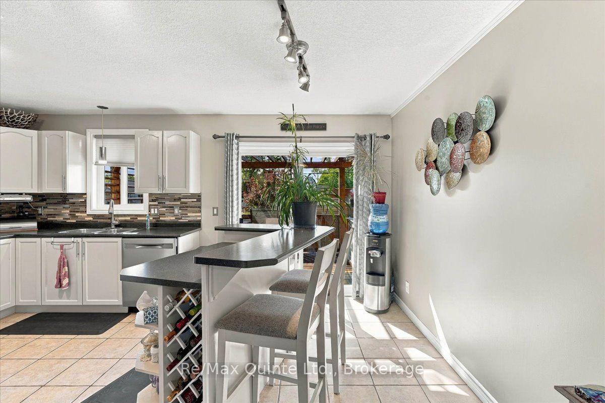 14 Ridgeview Lane • Trenton, ON photo 14