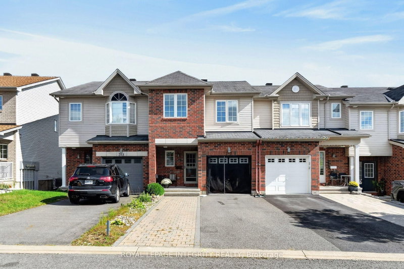 343 Rolling Meadow Crescent