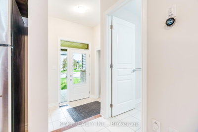 189C Shinny Avenue • Ottawa, ON photo 5