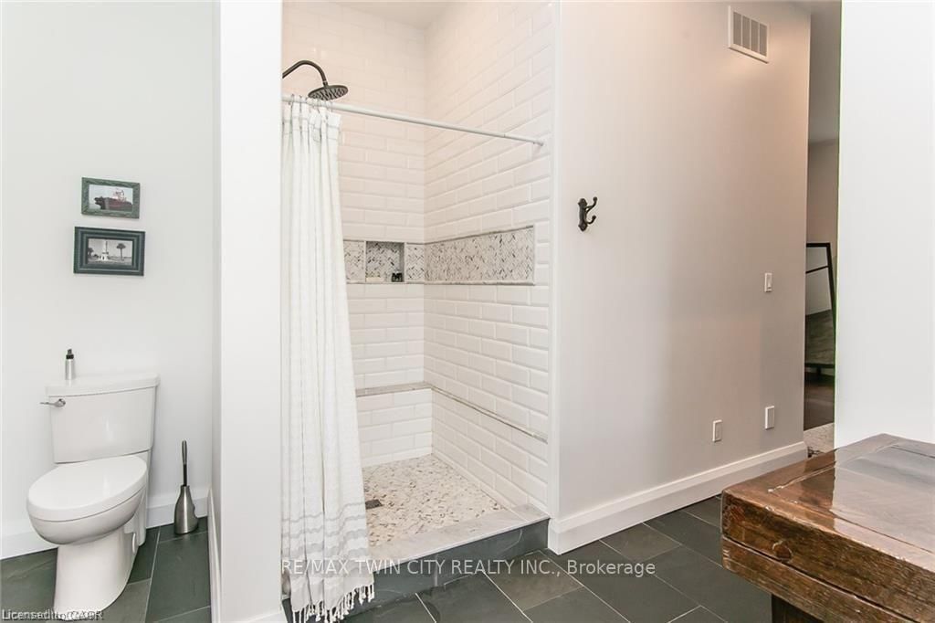 141 Ruth Anne Place • Mapleton, ON photo 19