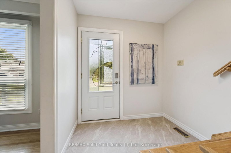 72 Glen Avon Crescent