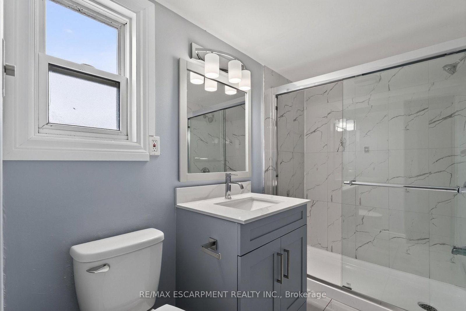 241 West 5th Street W • Hamilton, ON photo 10