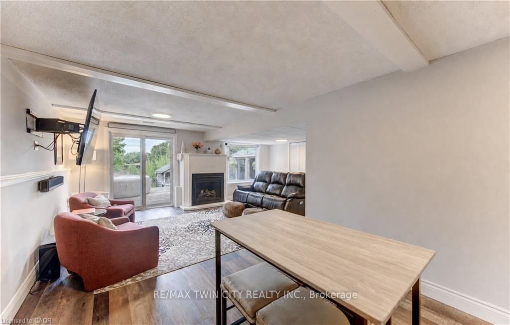 11 WOODBOROUGH Place • Cambridge, ON photo 29