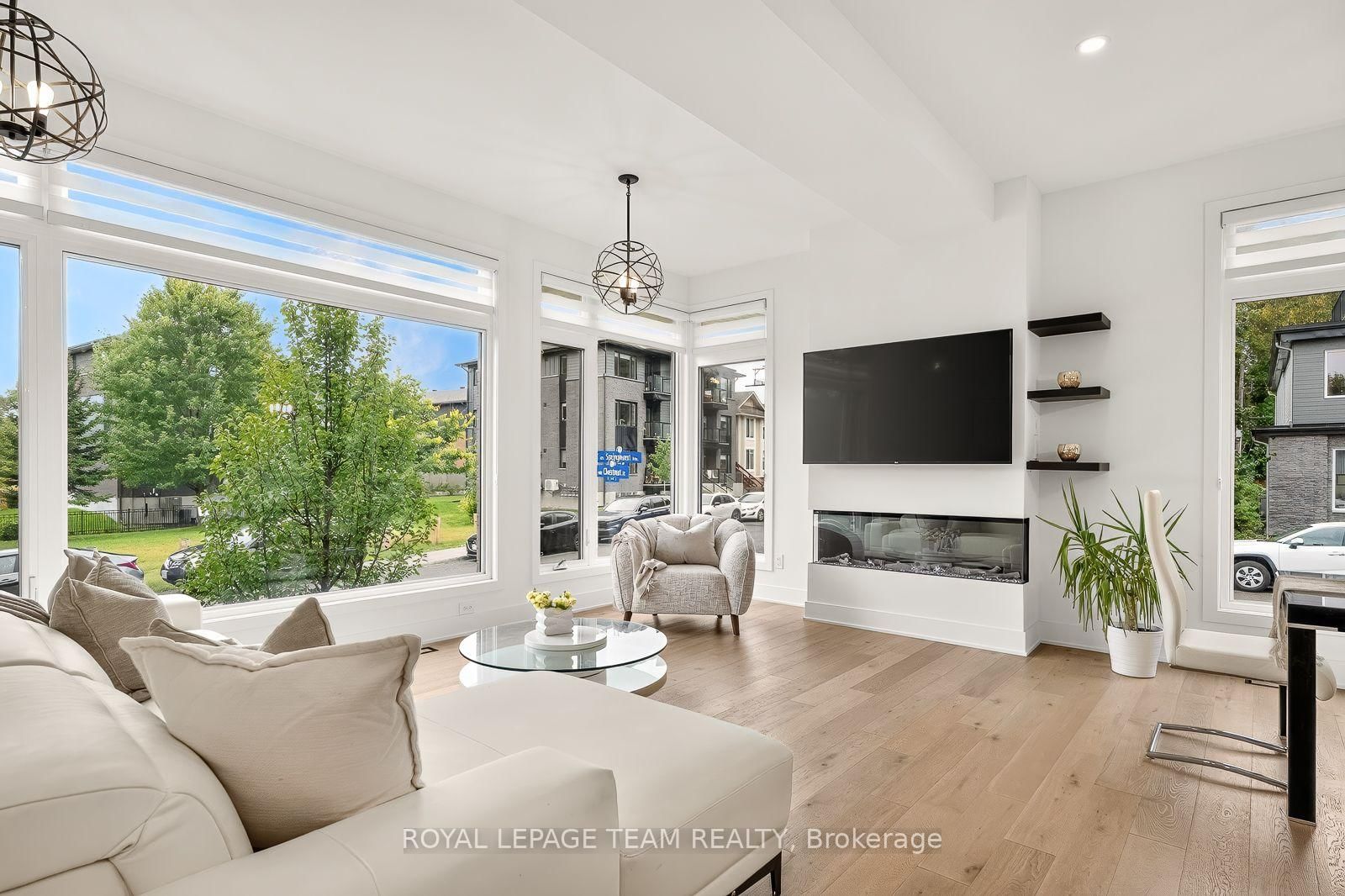 71 Chestnut Street • Ottawa, ON photo 5