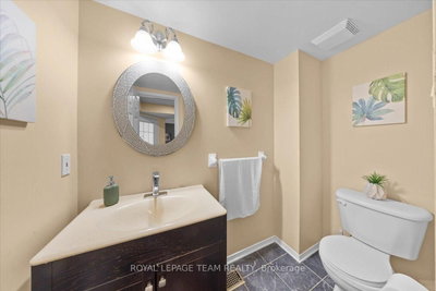 115 Fairlop Way • Ottawa, ON photo 7