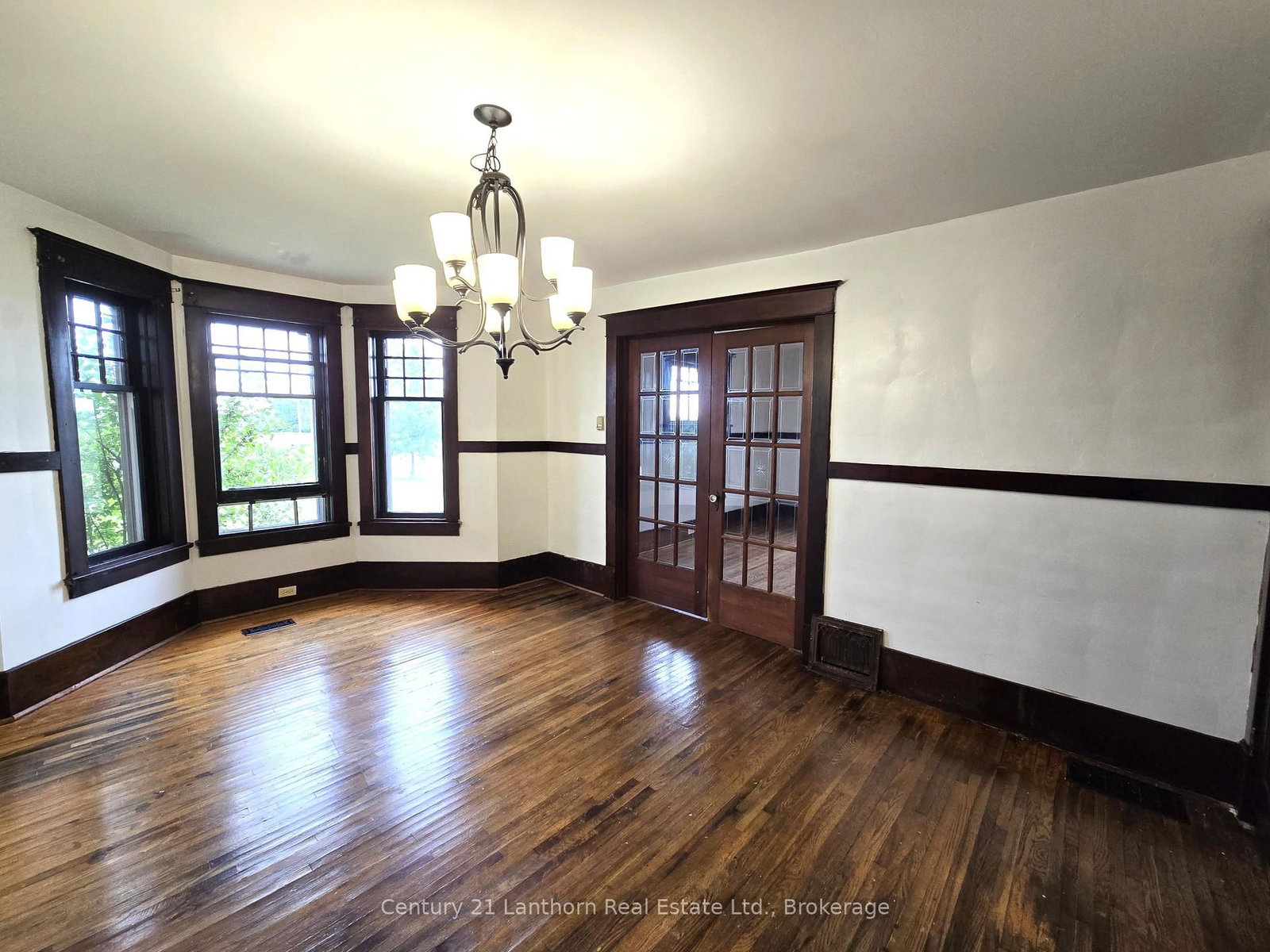 1014 Hamilton Road • Trenton, ON photo 14