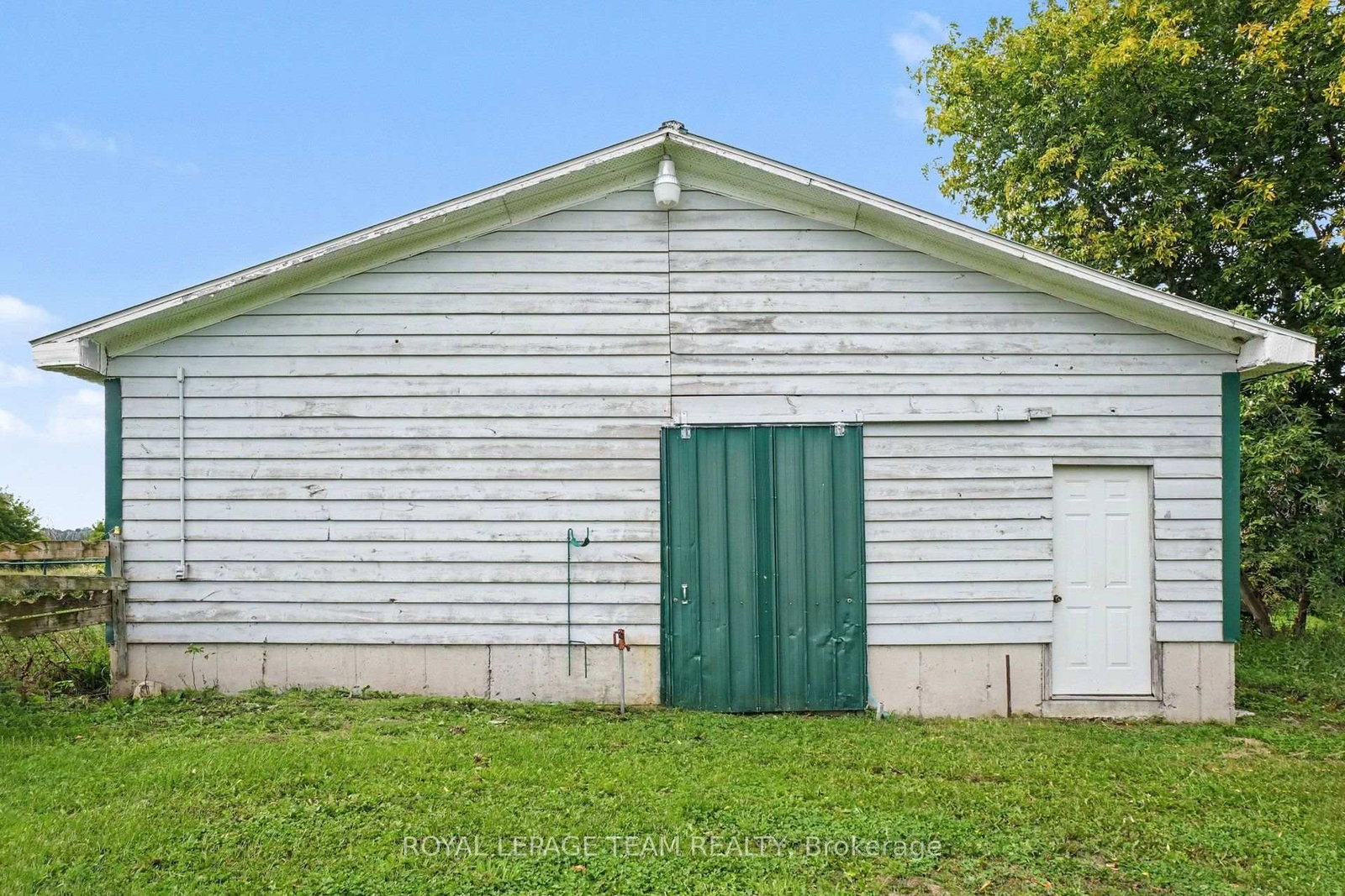 3282 County 16 Road • North Dundas, ON photo 32