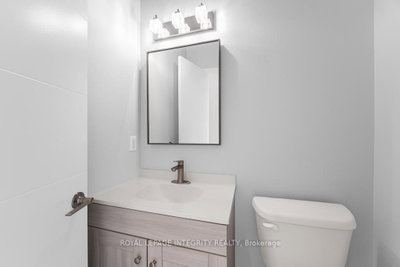 875 CONTOUR Street • #A • Ottawa, ON photo 8