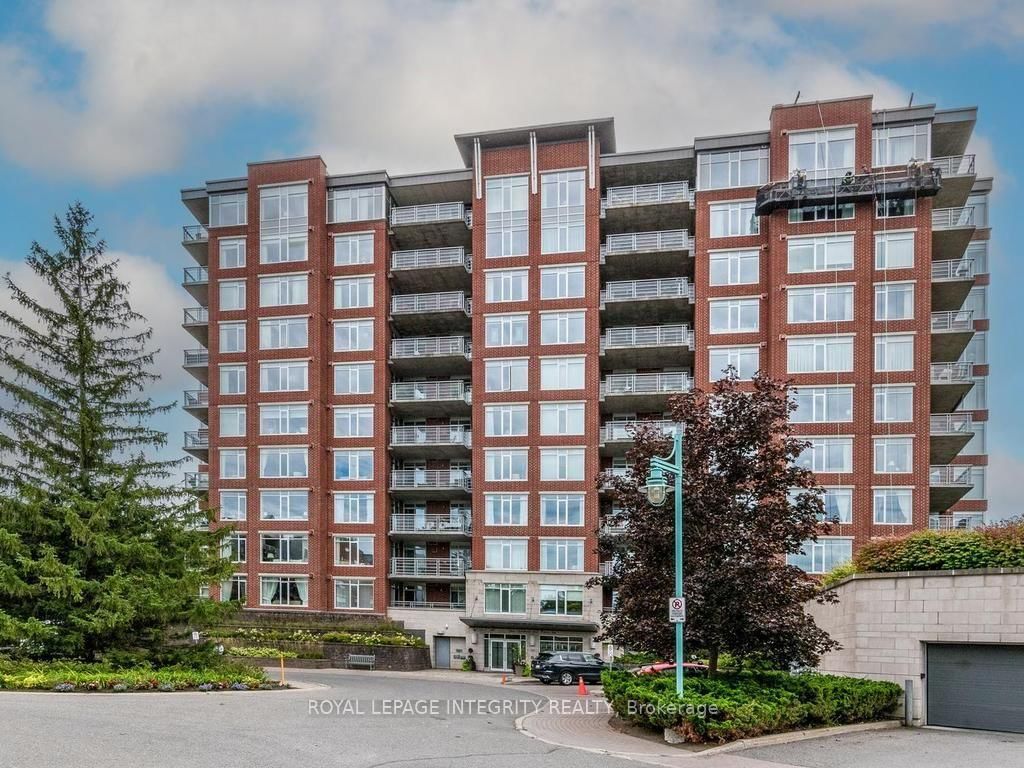 136 Darlington Private