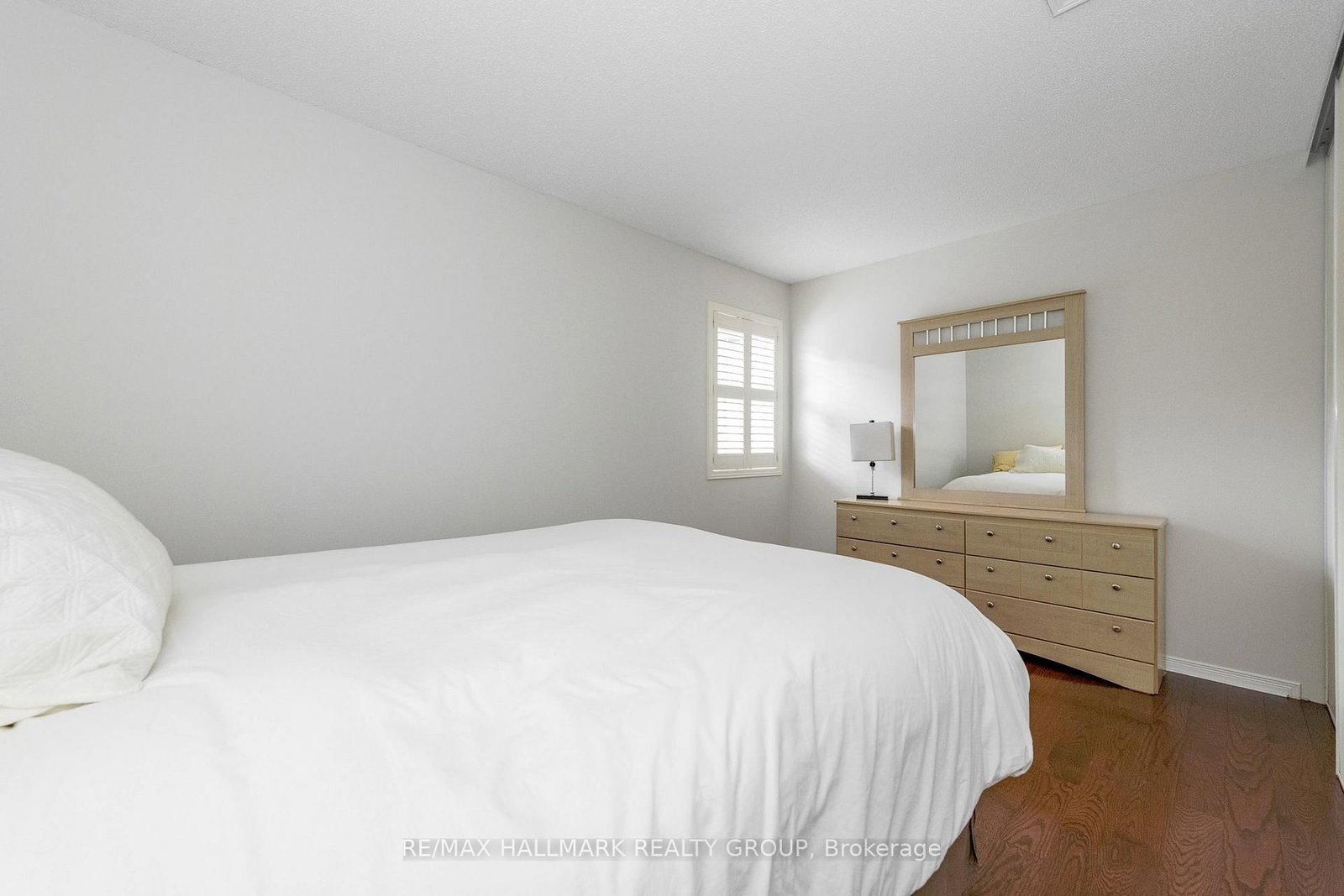 15 Provender Avenue • Ottawa, ON photo 32