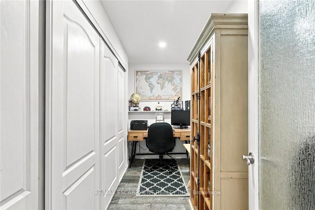 9793 Dickenson Road W • Hamilton, ON photo 33