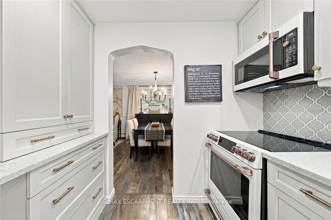 9793 Dickenson Road W • Hamilton, ON photo 43